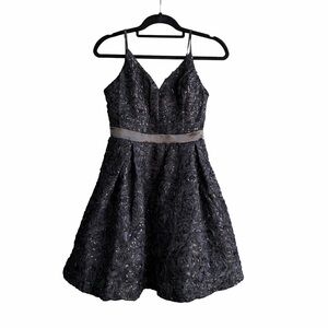 Taelynn medium Black cocktail prom Dress NWT